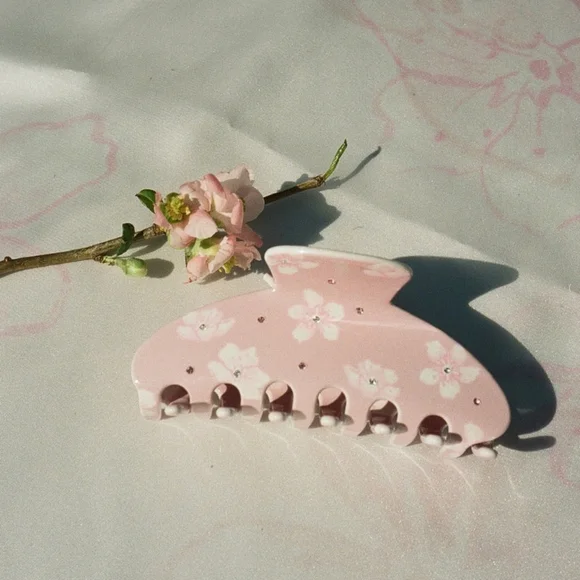 Emi Jay Floral Hair Clip - Pink 'Sugar Blossom' - Picture 2 of 6